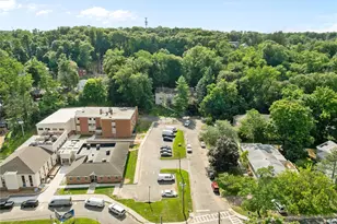 8 Harvest Ct, Monsey, NY 10952 - Photo 5