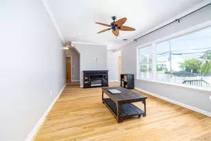 49 Barnes St, Long Beach, NY 11561 - Photo 3