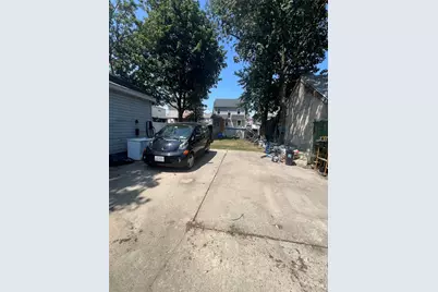 18822 119th Avenue, Saint Albans, NY 11412 - Photo 7