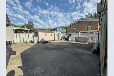 25519 148th Avenue, Rosedale, NY 11422 - Photo 9