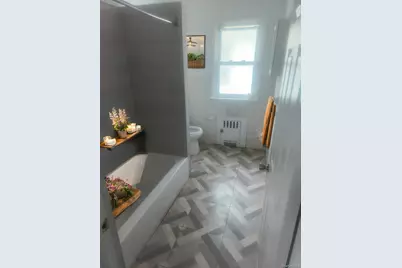 9567 111th Street, Richmond Hill, NY 11419 - Photo 7