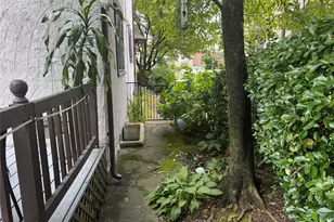 112-26 176th St, Addisleigh Park, NY 11433 - Photo 9