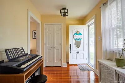 59 Depan Avenue, Floral Park, NY 11001 - Photo 21