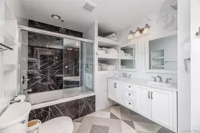 30 N Lynn Street, Warwick, NY 10990 - Photo 25