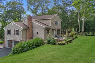 10 Woodfield Ave, Northport, NY 11768 - Photo 27