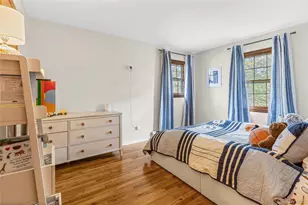 10 Woodfield Ave, Northport, NY 11768 - Photo 19