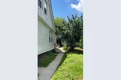 9 Roanoke Street, Yonkers, NY 10710 - Photo 3