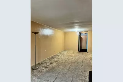 8746 Chelsea Street #6E, Jamaica, NY 11432 - Photo 3