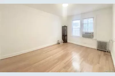 5024 39th Place, Sunnyside, NY 11104 - Photo 5