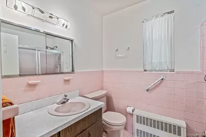 218-27 Sawyer Avenue, Queens Village, NY 11427 - Photo 17