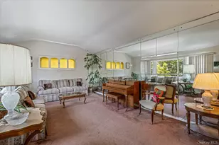 218-27 Sawyer Ave, Queens Village, NY 11427 - Photo 9