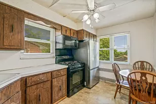 218-27 Sawyer Ave, Queens Village, NY 11427 - Photo 13