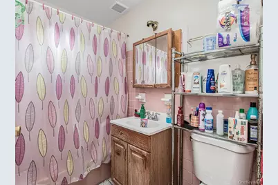 3863 Laconia Avenue, Bronx, NY 10469 - Photo 7