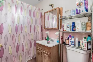 3863 Laconia Ave, Bronx, NY 10469 - Photo 7