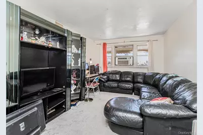 3863 Laconia Avenue, Bronx, NY 10469 - Photo 3