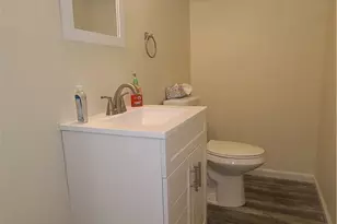 10 Oakwood Terrace, New Windsor, NY 12553 - Photo 11