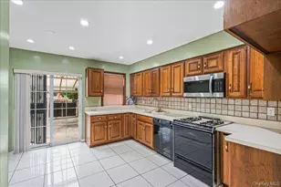 108-34 63rd Dr, Forest Hills, NY 11375 - Photo 5