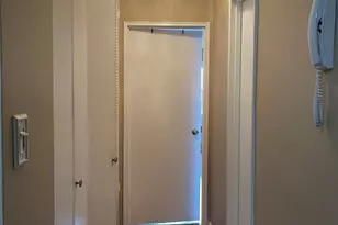 160-10 89th Ave, Jamaica, NY 11432 - Photo 11