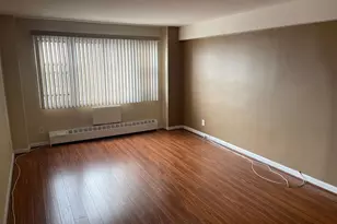 160-10 89th Ave, Jamaica, NY 11432 - Photo 5