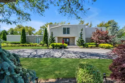 10 Macy Drive, Hewlett Bay Park, NY 11557 - Photo 1