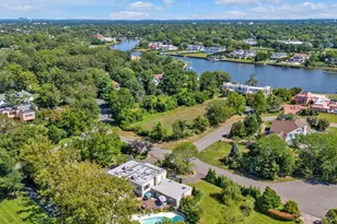 10 Macy Dr, Hewlett Bay Park, NY 11557 - Photo 47