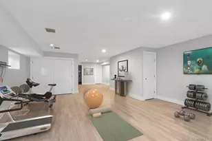 59 Edgewood Rd, Port Washington, NY 11050 - Photo 11