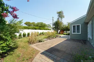 642 Salisbury Park Dr, Westbury, NY 11590 - Photo 23