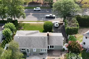 642 Salisbury Park Dr, Westbury, NY 11590 - Photo 31