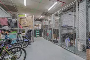 21-10 44th Dr, Long Island City, NY 11101 - Photo 17