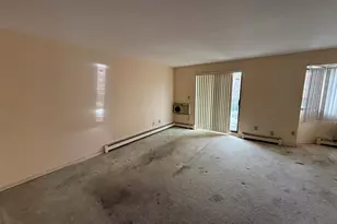 1086 E 73rd St, Brooklyn, NY 11234 - Photo 3