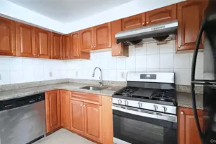 64-34 Grand Central Pkwy, Forest Hills, NY 11375 - Photo 5