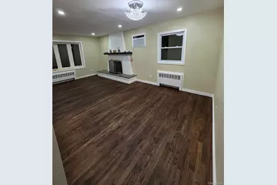 2711 W Alder Road, Bellmore, NY 11710 - Photo 11