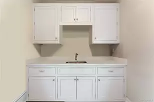 217 Rock Creek Ln, Scarsdale, NY 10583 - Photo 25