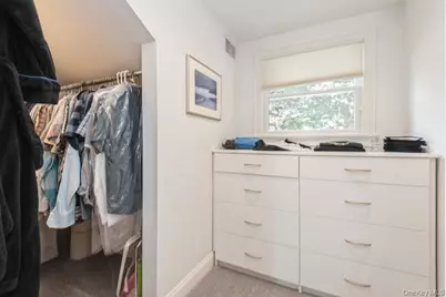 330 Private Road, Patchogue, NY 11772 - Photo 35