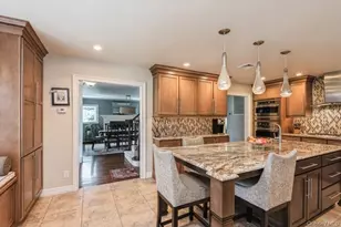 330 Private Rd, Patchogue, NY 11772 - Photo 23