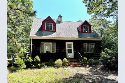 17 Sheridan Road, Hampton Bays, NY 11946 - Photo 3