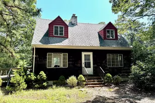 17 Sheridan Rd, Hampton Bays, NY 11946 - Photo 3