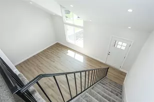 5 Amesworth Ct, Middle Island, NY 11953 - Photo 19