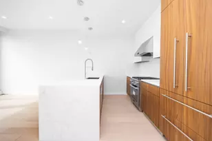 35-32 Leavitt St, Flushing, NY 11354 - Photo 5