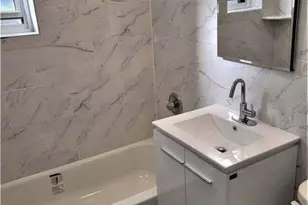 35-31 205th St, Bayside, NY 11361 - Photo 17