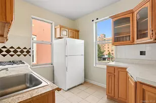 1036 Metcalf Ave, Bronx, NY 10472 - Photo 11