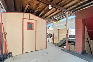 1036 Metcalf Ave, Bronx, NY 10472 - Photo 25