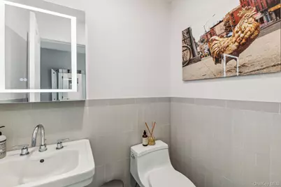 17A Oak Meadow Lane, Bellport, NY 11713 - Photo 9