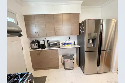 1306 6th Avenue, New Hyde Park, NY 11040 - Photo 3