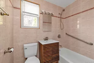 48-18 202nd St, Bayside, NY 11364 - Photo 11