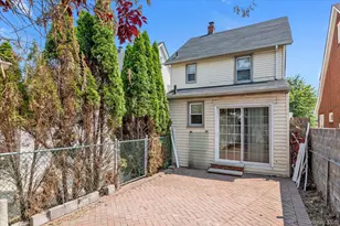 48-18 202nd St, Bayside, NY 11364 - Photo 23