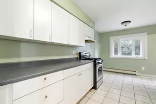 214 Tree Ave, Central Islip, NY 11722 - Photo 13