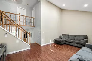 214 Tree Ave, Central Islip, NY 11722 - Photo 15