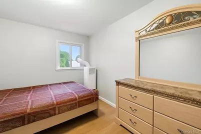 214 Tree Avenue, Central Islip, NY 11722 - Photo 7