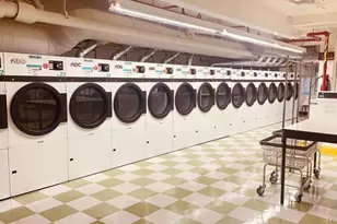 142-05 Roosevelt Ave, Flushing, NY 11354 - Photo 5